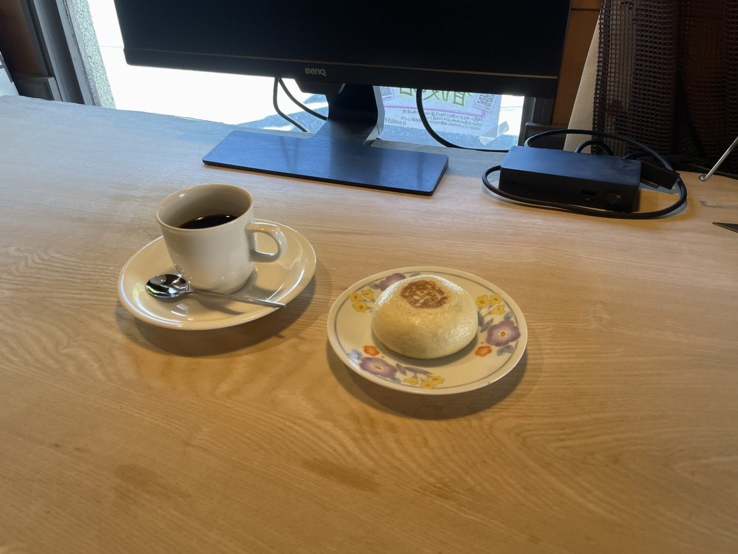 コーヒーと和のおやつ